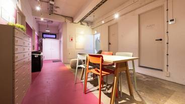 施設内の設備 / 35