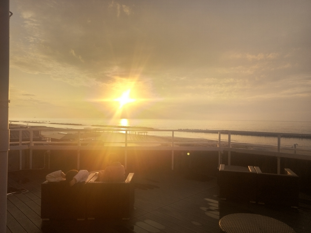 夕映えテラスからの夕陽です。