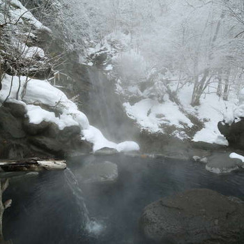 関東最後の秘湯！ランプの明かりが温かいログハウス風の山の宿3848802