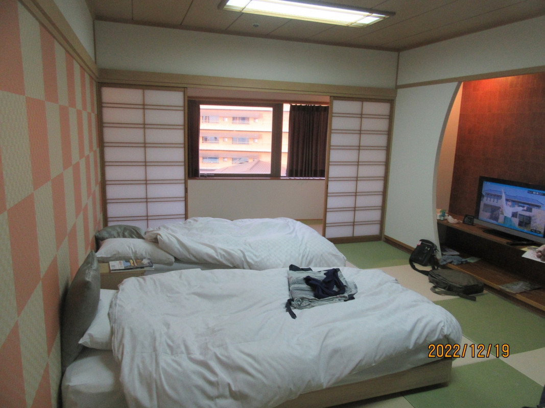 和室のツインベッドです