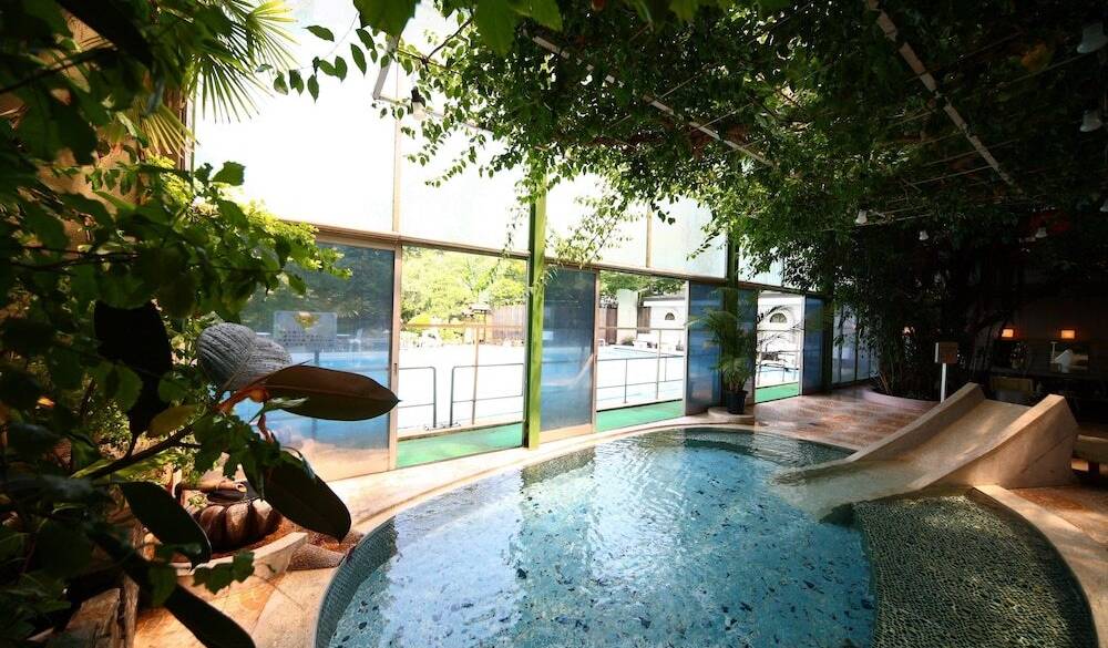 ジャングル風呂② / 2