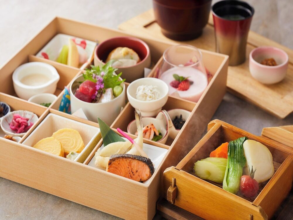 朝食