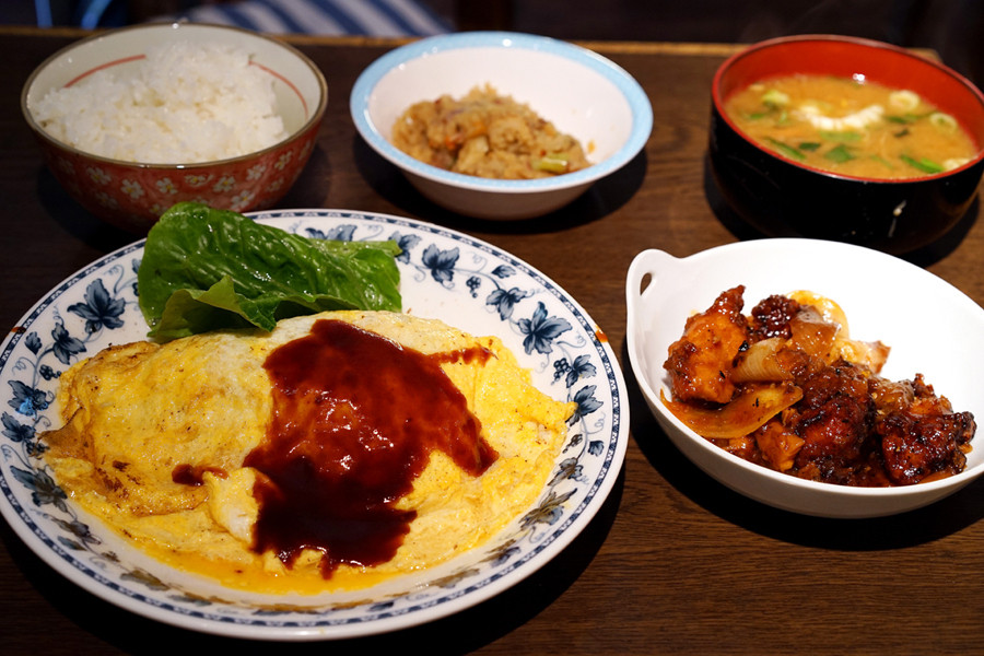「喫茶Y」料理 577084 Y定食900円。