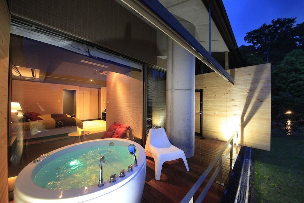 鉄板ダイニング ゆとりろ熱海（ユトリロアタミ） / 2