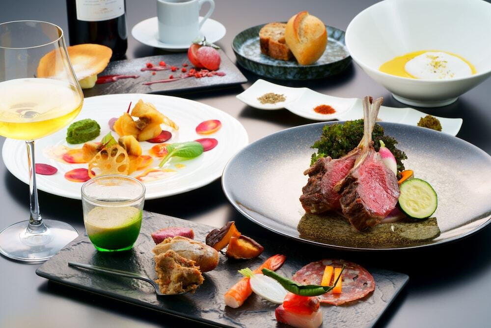 夕食はグリルディナーを堪能4253994