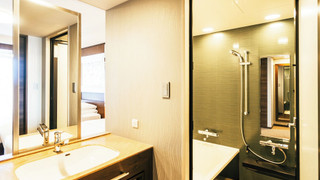 スーペリアツインルーム A [禁煙] 大人の人数に応じてエキストラベッドをご用意いたします