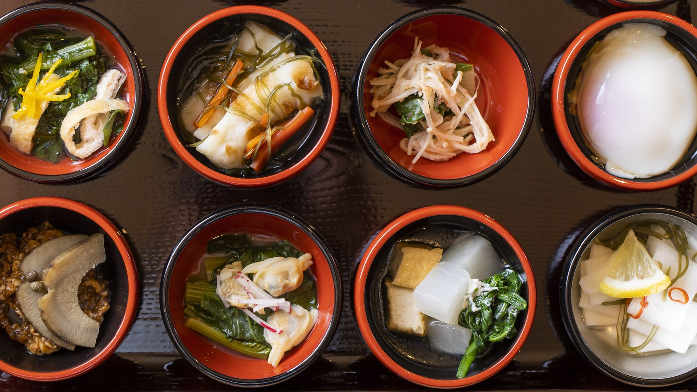 「ドーミーインプレミアム 京都駅前」 料理 17642601 すでに取りすぎ!?(小鉢は一口サイズです)