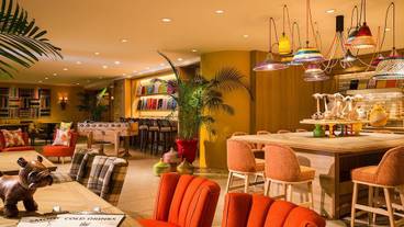 ロビーラウンジ / 8