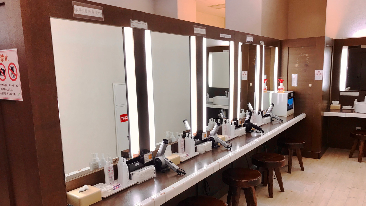 大浴場／パウダールーム