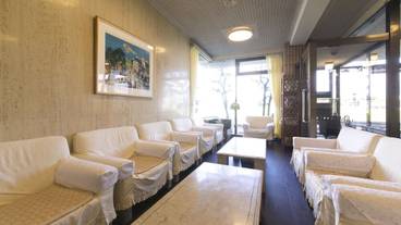 ロビー応接スペース / 6