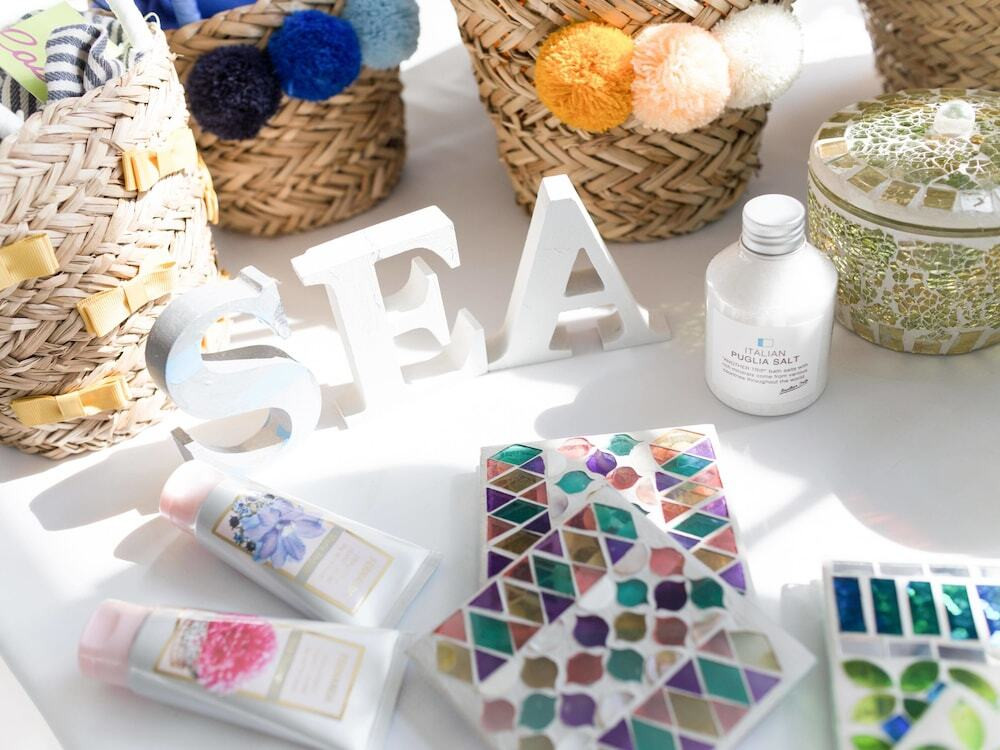 ロビーラウンジ