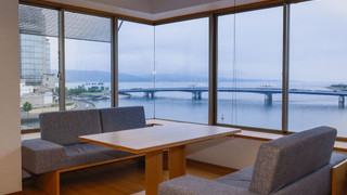 [湖側] 23年6月リニューアル - 角部屋·コンセプトルーム 禁煙