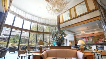 ロビーラウンジ / 2