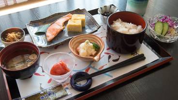 食事・飲み物 / 5