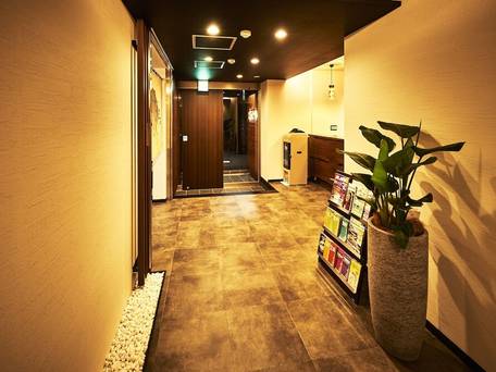 和モダンなゲストハウス 和ごころ / 2