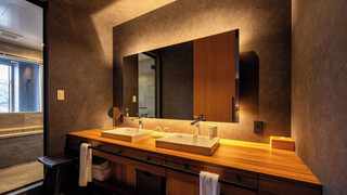 デラックス 4 人部屋