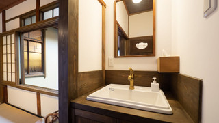 和室　2名部屋　共用バスルーム