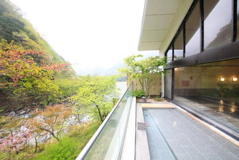 5．中川温泉 信玄館3702424