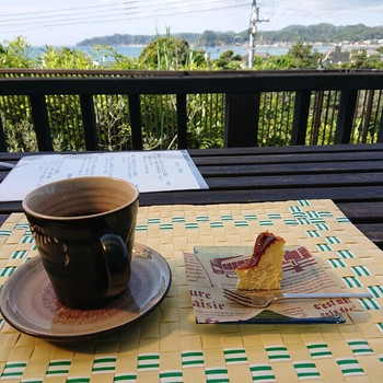 「カフェ ビスタ」 料理 150953242 エーデルワイスと今日のミニケーキ（バスクチーズケーキと言っていたような…）奥さんが作ってるって前に言ってましたがホントに上手です！