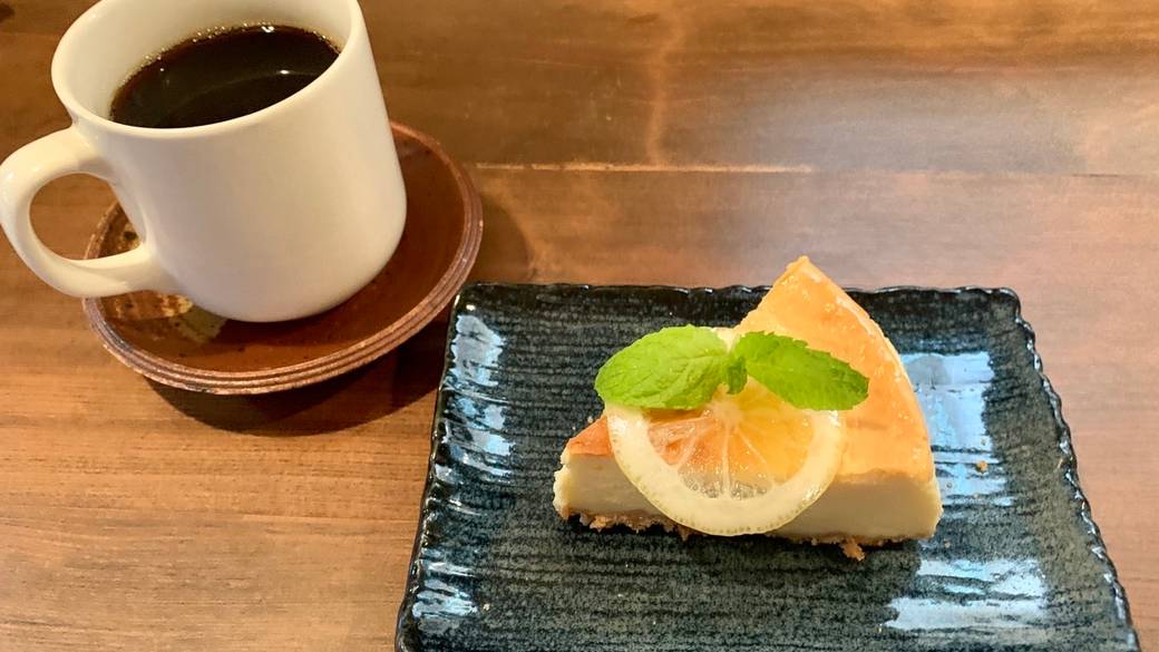 カフェ「Timuny.」で
のんびりティータイム / 1