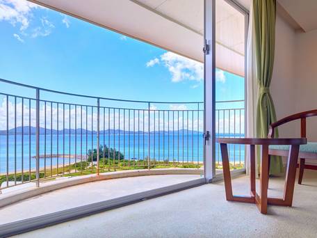 ホテル ゆがふいんおきなわ / 1