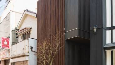 施設の入り口 / 4