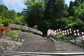 The closest onsen town to Kanazawa. Yuwaku Onsen, a famous onsen loved by the lord of Kaga and famous writers. 3543498