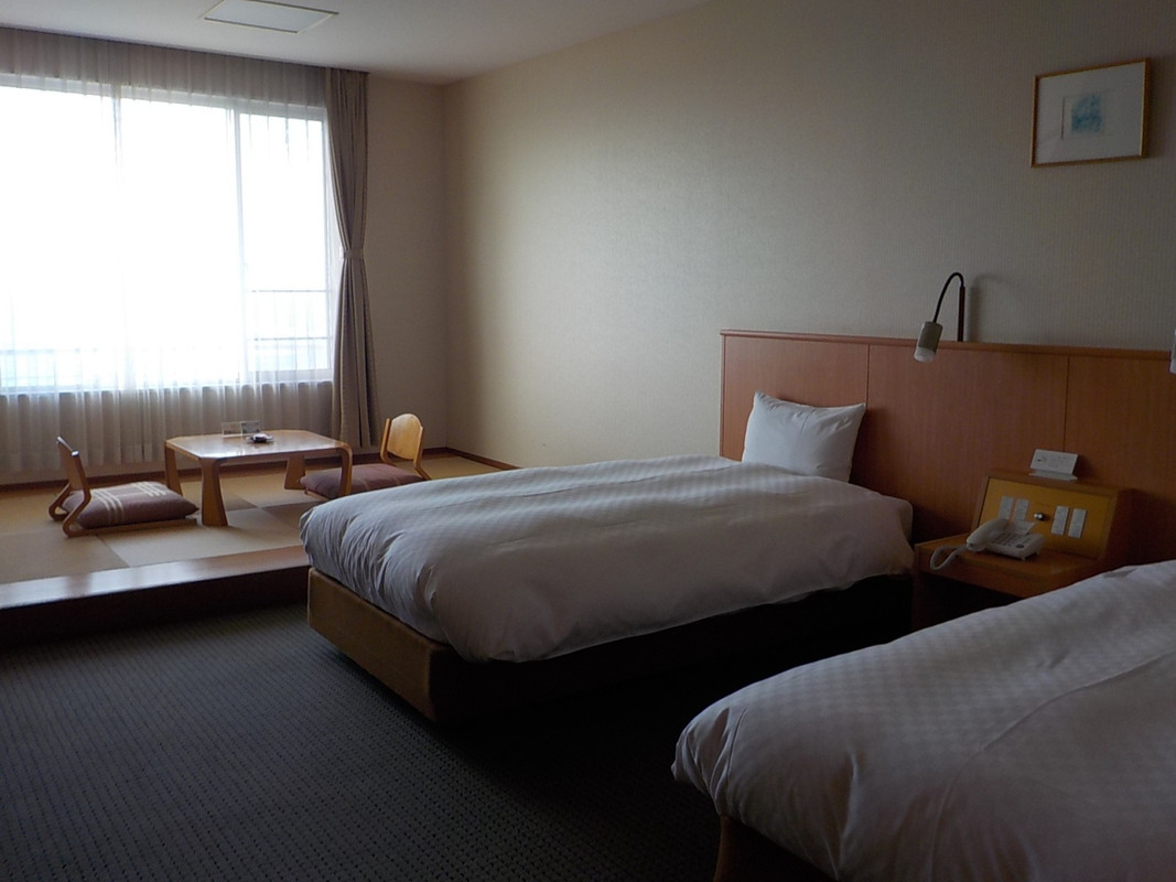 セミダブルベッドを使用したツインルーム