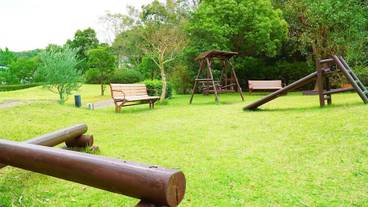 子供用の遊び場 - 屋外 / 25