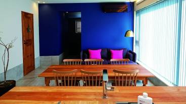 客室内のダイニングエリア / 19