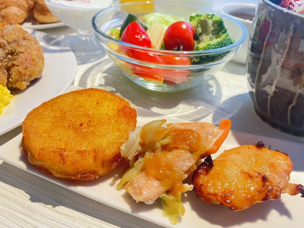 朝食