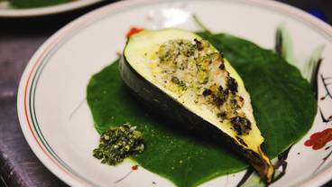 食事・飲み物 / 4