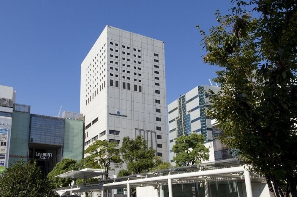 駅から徒歩約1分！濡れずにチェックインできる好立地ホテル3564602