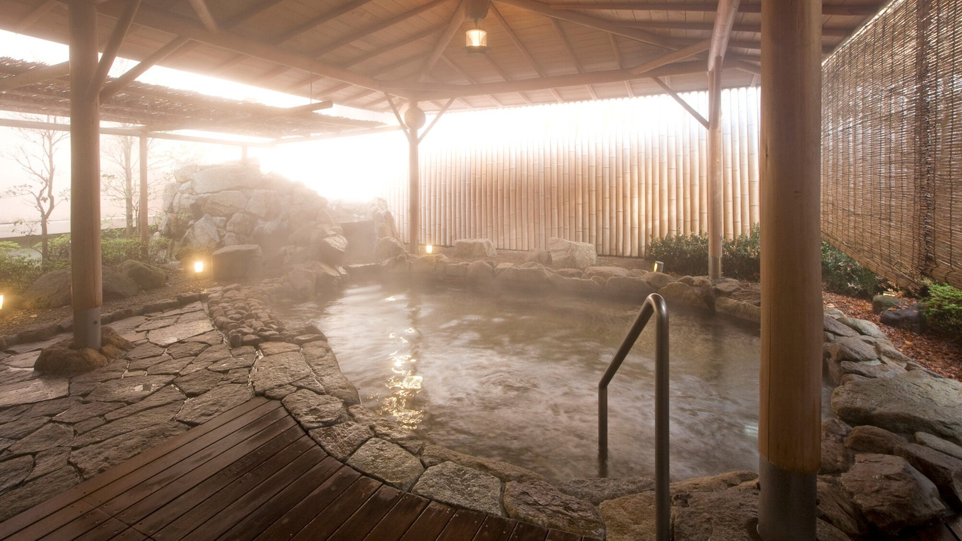 天気が悪くてもテニスが楽しめる♪4263514