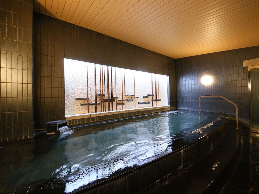 大浴場でのんびり疲れを癒して3523805