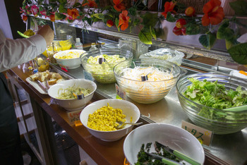 「8-cafe 京王八王子店」料理 787727 サラダバー、ドリンクバー