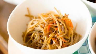 食事・飲み物 / 20