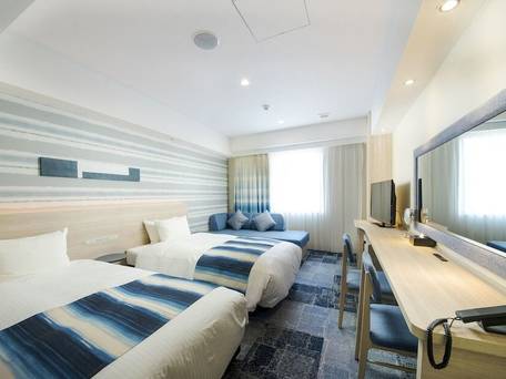 ホテル・トリフィート那覇旭橋 / 2