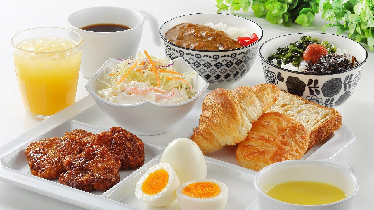 「京王プレッソイン新宿」 料理 222061119 朝食1500円