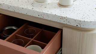 スタンダードクイーン 禁煙