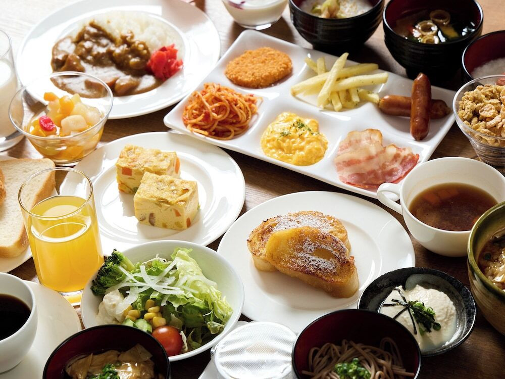 朝食