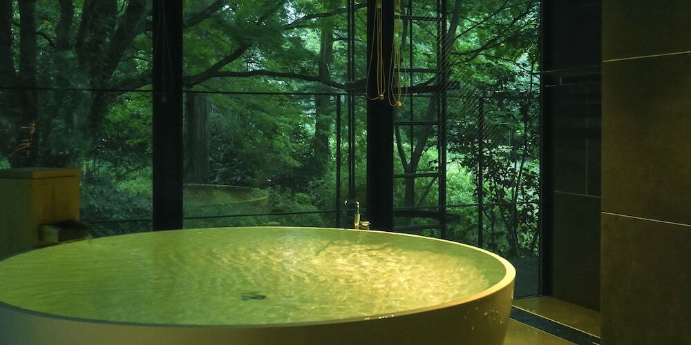 全客室にかけ流しの温泉風呂を完備4037861