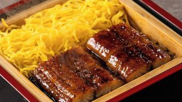 食事・飲み物 / 11