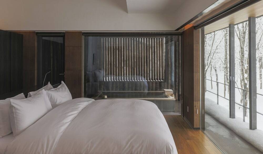 洋室／寝室一例 / 2