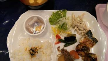 朝食 / 9