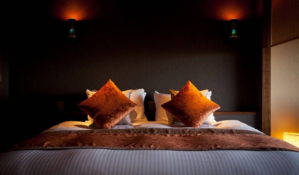 全室に露天風呂付き
海の見えるお部屋も
 / 3