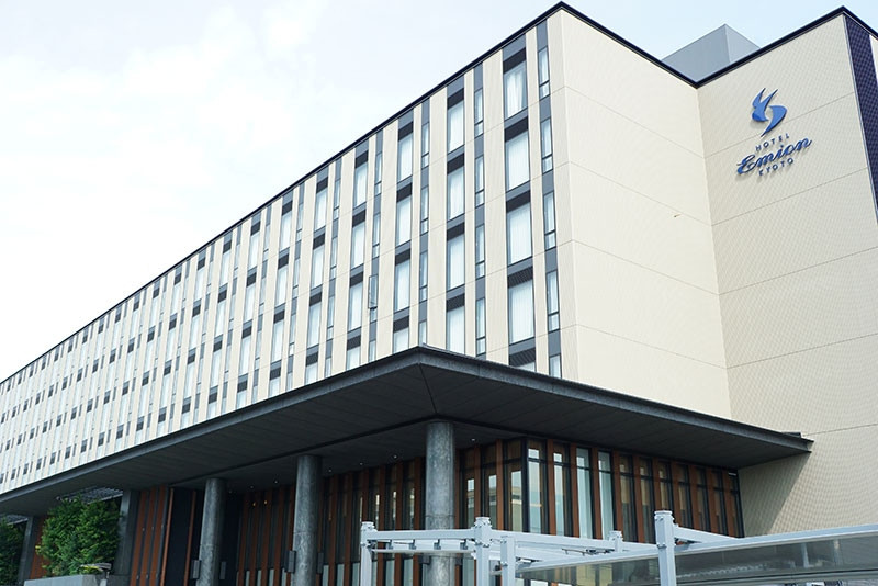 駅からすぐなので便利です