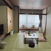 日光温泉 ホテル 春茂登（栃木県 旅館） / 2