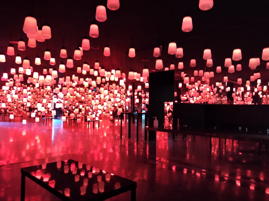 フロントロビー