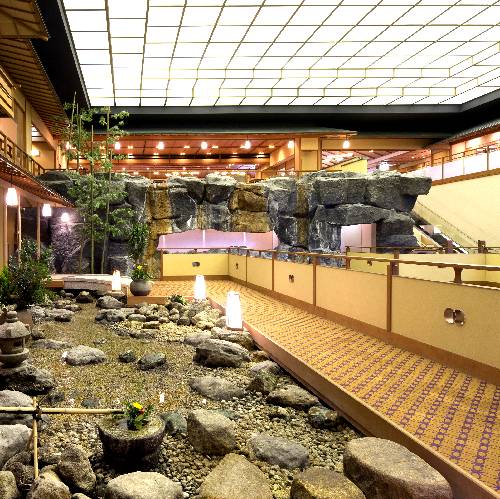 2階アトリウム庭園 / 3